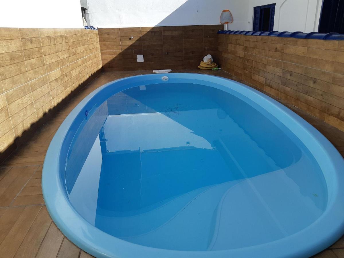 Casa Maranduba: Beachside Retreat With Pool And Air-conditioned Comfort