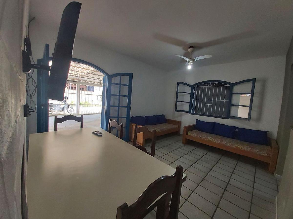 Casa Maranduba: Beachside Retreat With Pool And Air-conditioned Comfort Holiday home Ubatuba